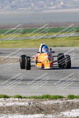media/Mar-17-2024-CalClub SCCA (Sun) [[2f3b858f88]]/Group 4/Qualifying/